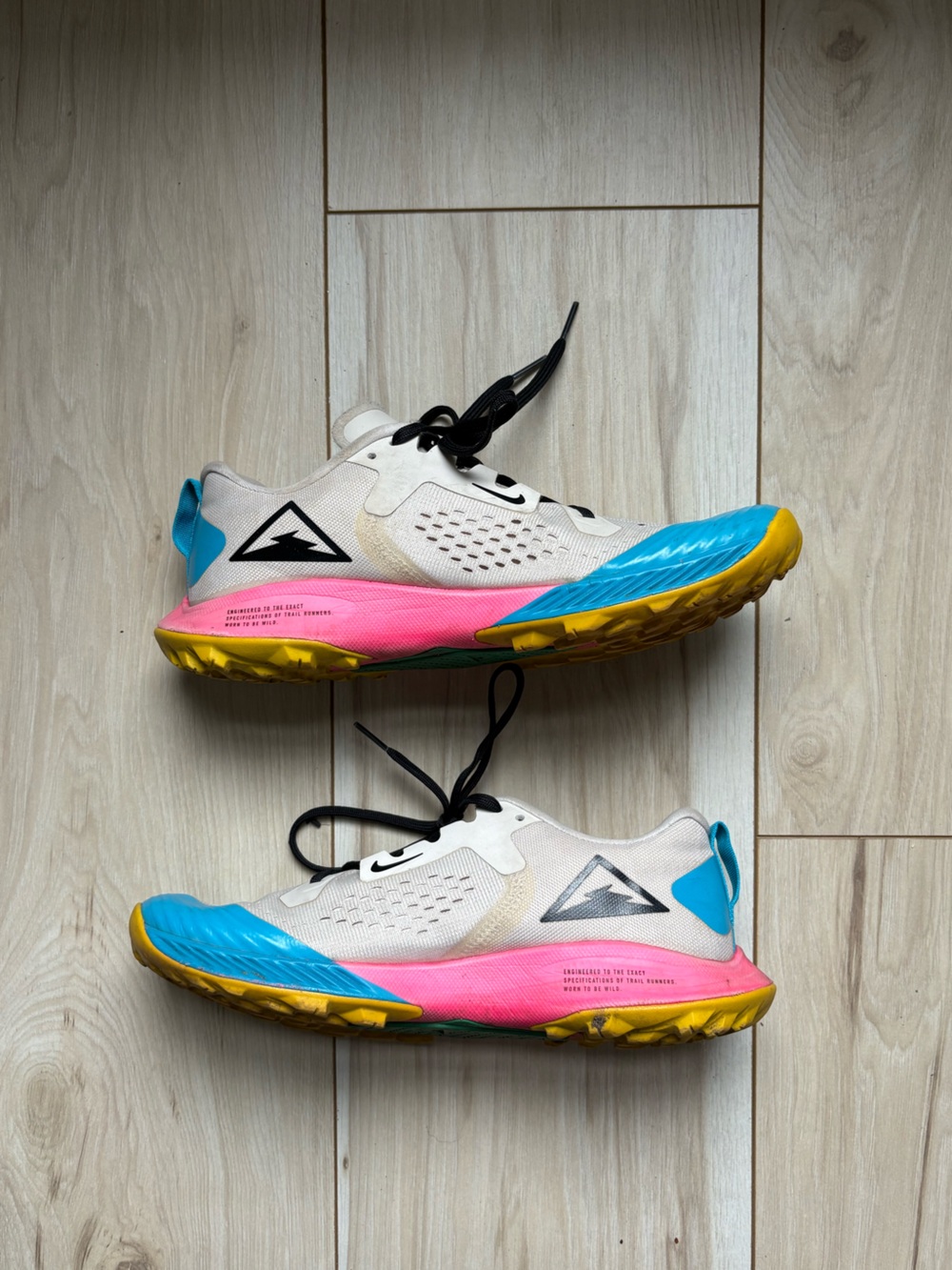 Nike Terra Kiger 7 Trail Running Shoes Womens 9 Multicolor Zoom Athletic Sneaker - Picture 7 of 7